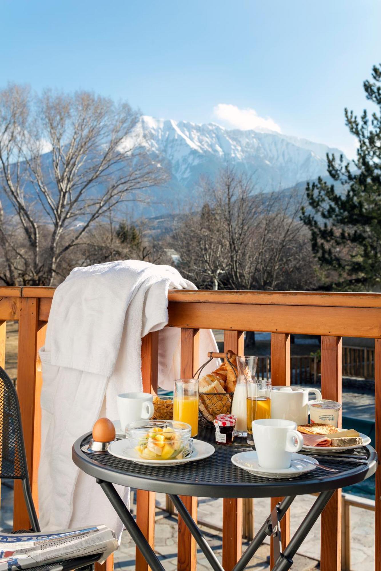 Hotel & Spa Les Bartavelles Кро Экстерьер фото